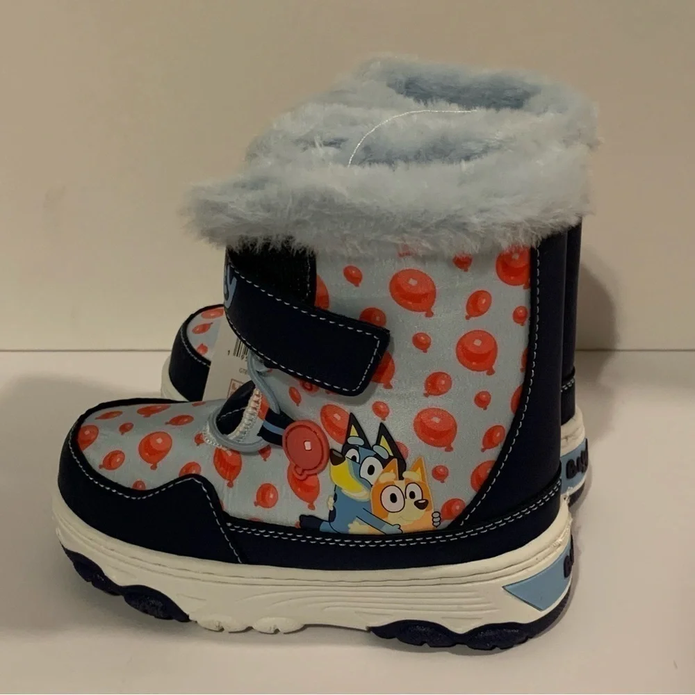 NWT. BLUEY Toddler Winter Boots